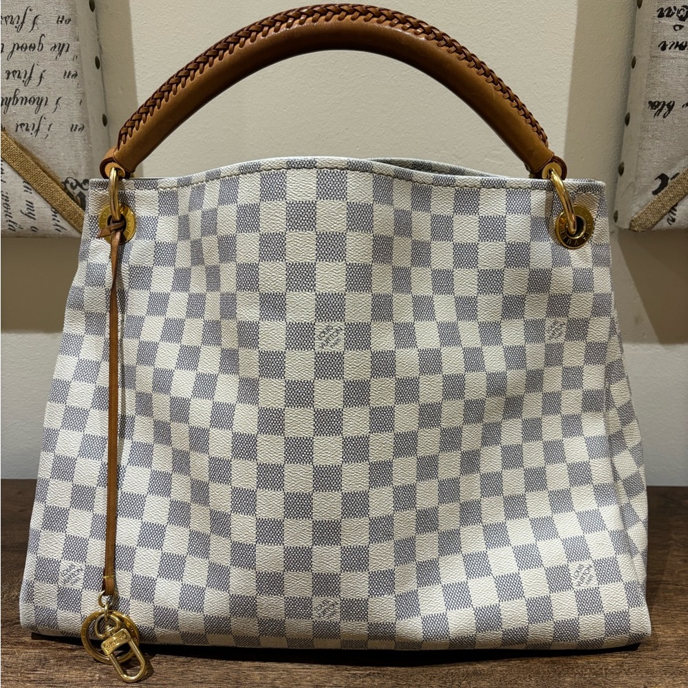 Louis Vuitton Damier Azur Artsy MM